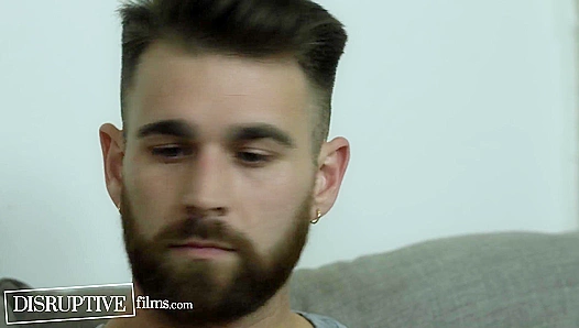 Hung Jock Explores Pleasure, Going Raw for First Time – GayPornXL 18+