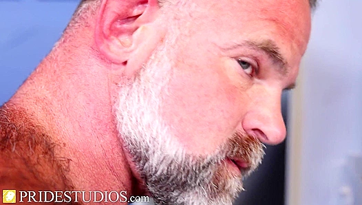 Buff Daddy Takes Charge: Dominant Ride for Horny Hairy Bear – Steamy AF