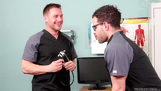 Hard Doctor-on-Doc Action: Steamy 69 Session During Lunch Break – GayPulse 18+