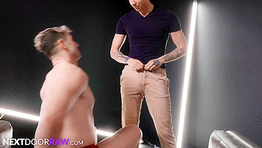 Anal Flip-Flop Fun: Hot Gay Encounter Floods the Bathhouse Floor – 18+