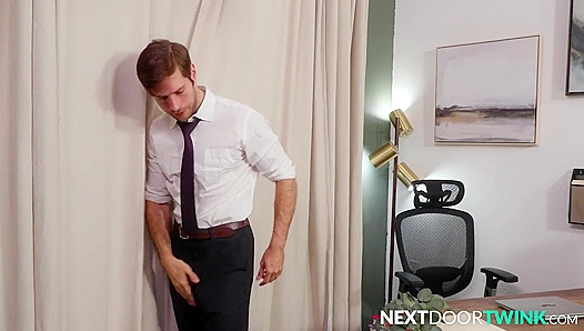 Stepdad Boss Claims Tight Ass: David Skylar Fucks Jack Bailey Hard – NextDoorTwink