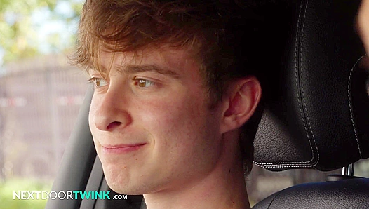 Hard Workout Turns Hot—Jock Fucks Adorable Roomie Raw – Evan Knoxx Cody Viper –