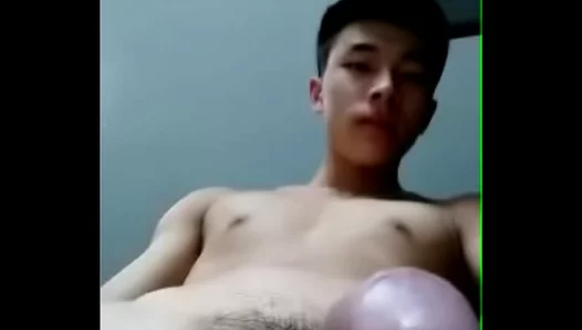 First Time Heat: Two Young Asians Explore Passion Together – 18+