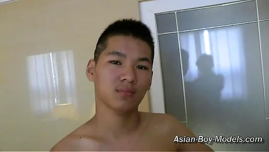 Smooth Asian Hunk Teases Before Blowing His Huge Load – Hot Solo Play