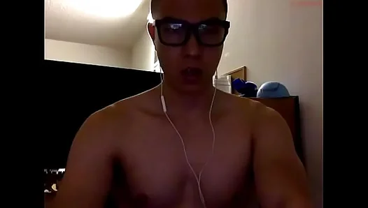 Steamy Bath Solo: Horny Asian Guy Jerks Off On Camera – HotSoloGayX 18+