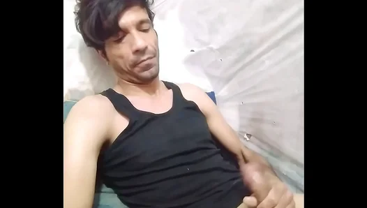 MajidGay Jerks Off Hot Heavy in Steamy Solo Session – MajidGay 18+