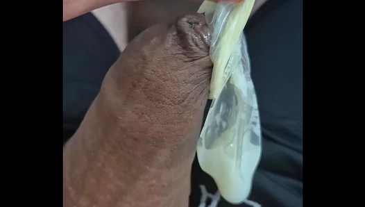 Brazilian Beast Breaks In His Condo with Nonstop Solo Action – XXXTapes 18+