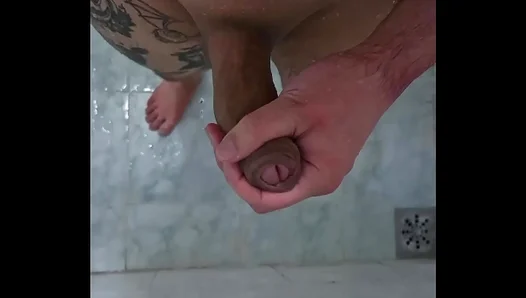 Massive-Cock Jock Loses Control in Hot Shower Blowjob Fantasy – GayPornHub