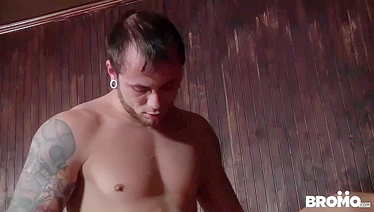 Bareback Heat: Brenner Jareds Wild Hookup in a Hotel Room – 18+