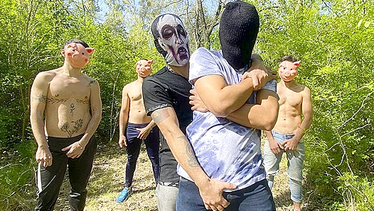 Latin Lovers Unleash Passion in Steaming Outdoor Threesome – Hot Gay Scenes