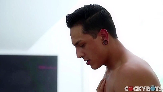 Levi Karter vs Mateo Vice: Steamy Face-Off Full of Hard Heat – CockyBoys