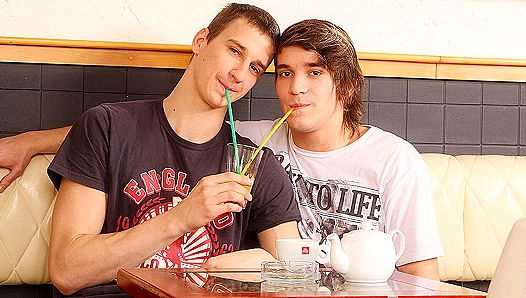 Intense Deep Throating Bareback Training with Ben Josh – Naughty Twinks Get Educated – 18+