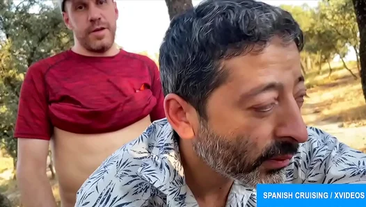 Steamy Threesome Action: Hot Latinos Go Wild in Public – LatinGayX 18+