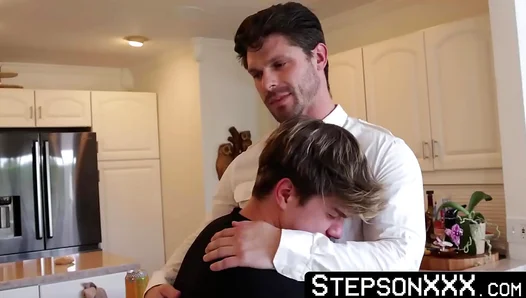 Jordan Lakes Takes Devin Francos Raw Fuck Cums Hard – Steamy Stepbrother Romance 18+