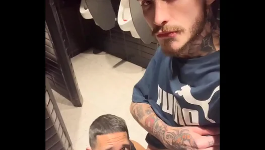 Steamy Bathroom Sessions: Hung Bros Swap Hands Lips – ExtremeGayFun 18+