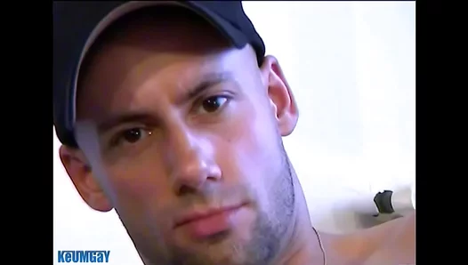 Hot Delivery: Ripped Stud Rewards Him with Throat-Filling Service – 18+