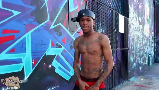 Louie Lue Loses Control in Steamy Solo Session – 18+
