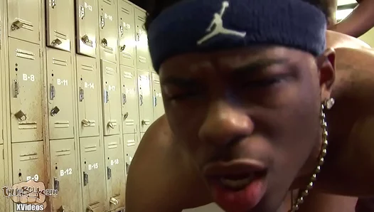 Breion Carlos Gets Pounded Hard in Hot Thugboy gangbang – 18+