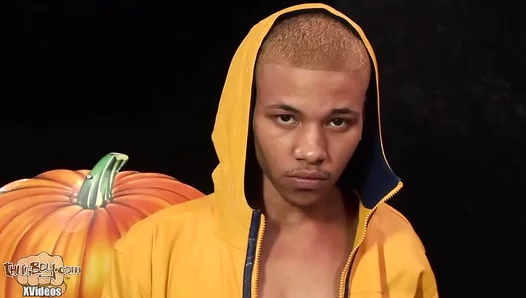 Curtis Creed Unleashed: Hot Solo Ride Full of Muscle Moans – ThugBoys 18+