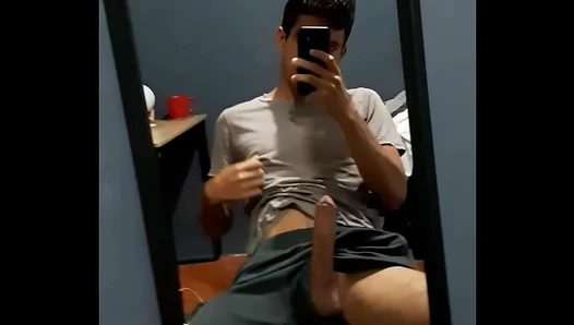Hot Solo Action: Deepthroating Himself at Home – Soloboys 18+GayScene