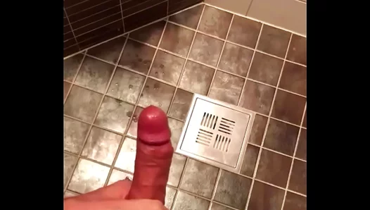 Steamy Shower Gloryhole: Hard Load from a Horny Bear – XXXTubeman 18+