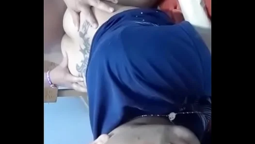 Hard Raw: Amateurs Collide in Steaming Warehouse Sex Session – GayAnalFun