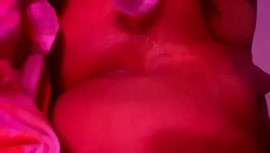 Moaning Max: Big-Bodied Babe Takes Massive Toy Deep—Pure Pleasure Sounds – 18+