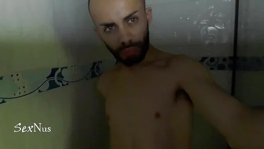 Lix Taylors Nude Dance: Sizzling Latino Rhythm to Pounding Techno – XXXScene