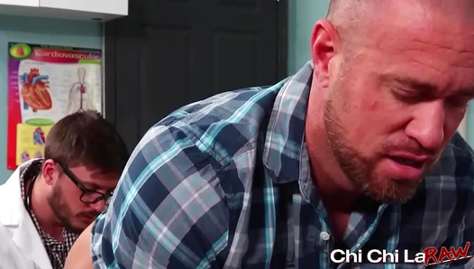 Kyle Hart Seduces Doctor Michael Roman in Hot Clinic Tryst – RawGay