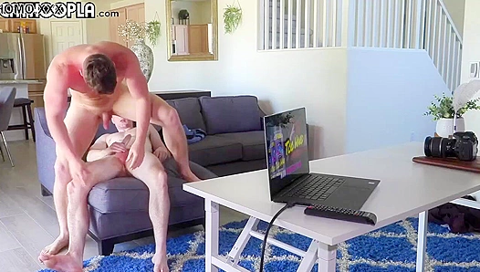 Canelo Lures Mason Skyy into a Hot Office Audition Full of Tension – GayPornHeat 18+