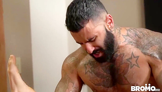 Rikk Jays Steamy Hookup: Insatiable Craving for Deep Anal Pleasure – GayPornXCLUSIVE