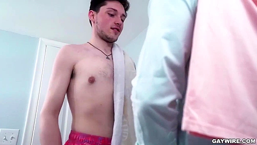 Matthew Dominates: Steamy Raw Stepdad x Young Stepson Anal Ride – 18+