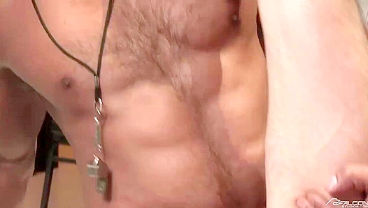 Dillon Diaz Claims Devoted Fan Avery Jones in Hot Gym Encounter – Falcon Studios