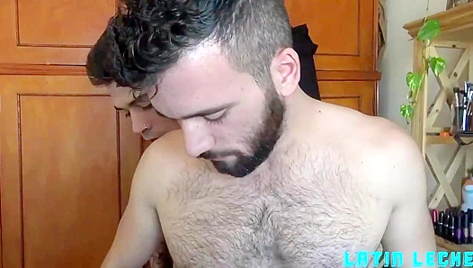 Two Horny Latinos Heat Up With Steamy Anal Action – LatinLeche 18+