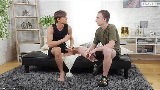 David Francis Fulfills Wild Desires With Hungry Twinks – No Condom Action – GayXXX