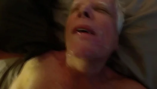 Caught Off Guard: Young Stud Blasts Cream All Over Gramps Face – AmateurGay 18+