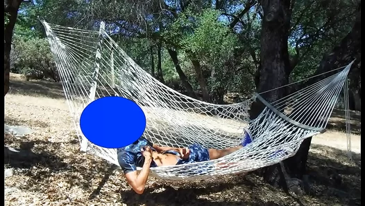 Hot Amateur Spills Outdoors: Solo Pleasure Under the Sun – NudeFun 18+