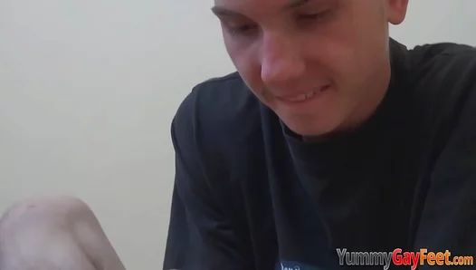 Obsessed With Feet — Cant Stop Rubbing Jerking Off Hard – HD Kink