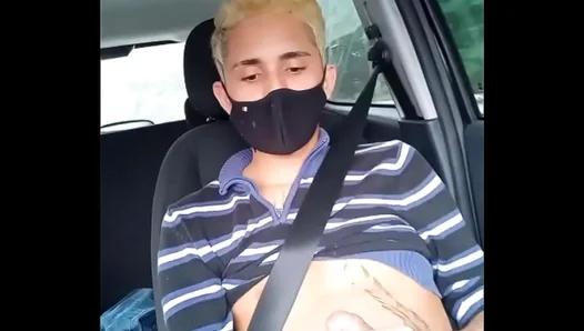 Teen Twink Cums Hard in Backseat During Hot Uber Encounter – XXXGayScenes 18+