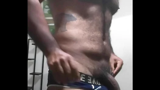 Manuels Fiery Solo Session: Deep Stroking for Maximum Pleasure – IntenseGay 18+