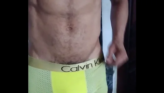 Solo Pleasure from an Amateur: Naughty Self-Love Action – HotGuysFuck 18+
