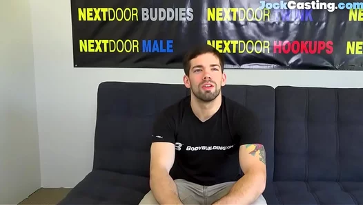 Muscle Stud Jerks Off During Hot Audition Scene – GayAuditions 18+