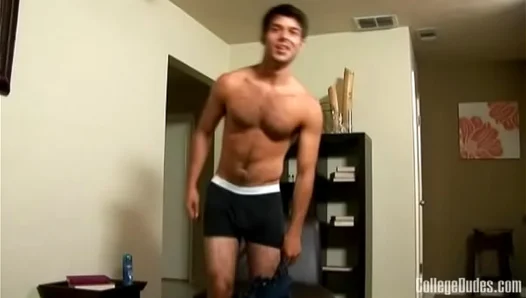 Diegos Steamy Solo Session Builds to a Thick, Satisfying Load – NaughtyTwinks 18+