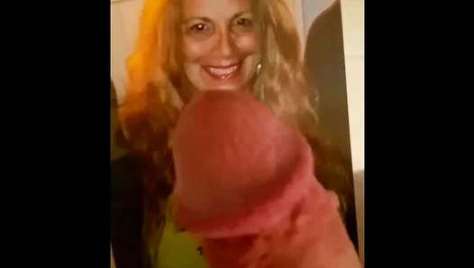 Granny Annie Rides Hard in Steamy Solo Session – NaughtyMilf 18+