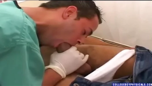 Unexpected Diagnosis: Horny Doc Goes Off Script With Steamy Physical – GayClinic 18+