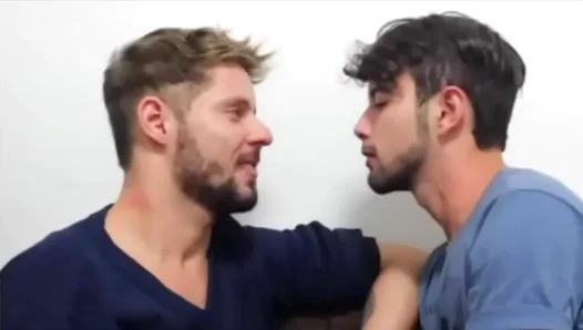 Passionate Kiss Ignites Steamy Encounter Between Hung Muscle Studs – XXX