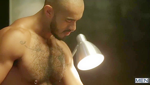 Beefy Louis Ricaute Claims Enzo Rimenizs Virgin Ass Hard – PornRack 18+