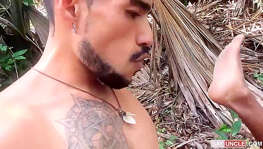 Hot Blooded Encounter: Latino studs unleash raw jungle passion – LatinLeche 18+