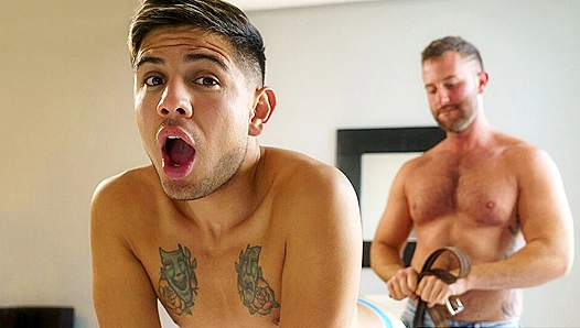 Tanner Dominates: Stepdads Forbidden Power Play With Younger Alex – XXX