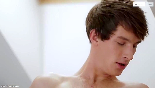 Navon Rob Takes It Deep: Unprotected Anal Craving – Hot Twink Fever – GayXXX